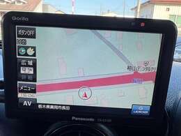 ポータブルナビが装備されております♪画面もクリアで見やすく運転中も確認しやすいです♪