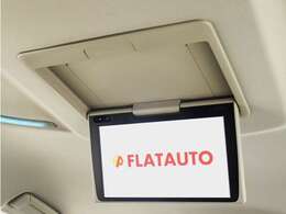 【後席モニター！】フリップダウンモニター完備！お子さまも映像を見ながら、快適に楽しくお過ごしいただけます♪ミニバンでは欠かせない大人気装備です！！