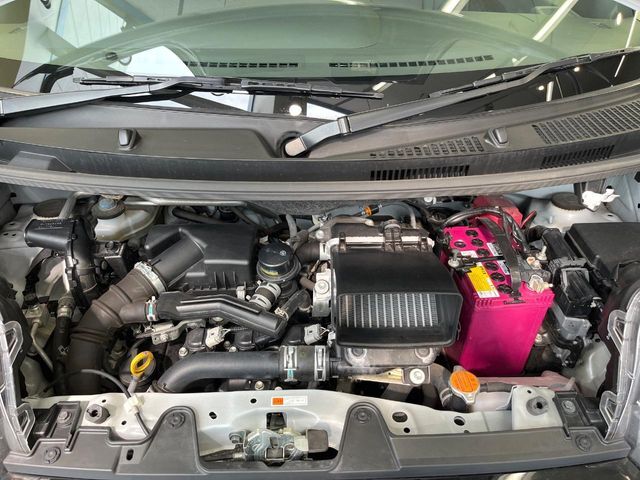 親切・丁寧な専門メカニックスタッフが応対！・車検・点検整備・事故等の修理などアフターサービスも安心。お車のカスタマイズもネクステージのサービススタッフまでご相談ください！