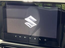 【9インチディスプレイオーディオ】お手持ちのスマートフォンとの連携で、ナビや音楽再生など各種アプリを使用可能。スマホに近い感覚でお使いいただけます♪