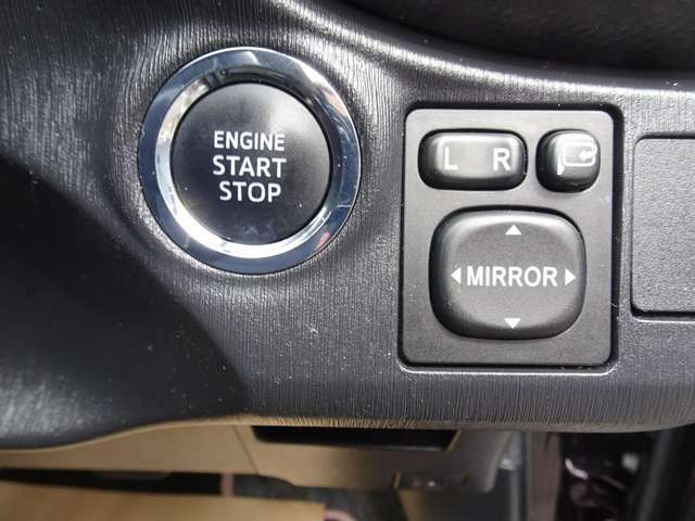 ◆プッシュエンジンスターター◆エンジンをかけるのもボタン1つ！