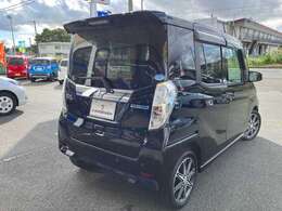 4WD/衝突軽減/横滑防止/両側パワースライドドア/エンジンスターター/ナビ/フルセグTV/Bluetooth/DVD再生/アラウンドビューモニター/シートヒーター/クルーズコントロール/オートライト