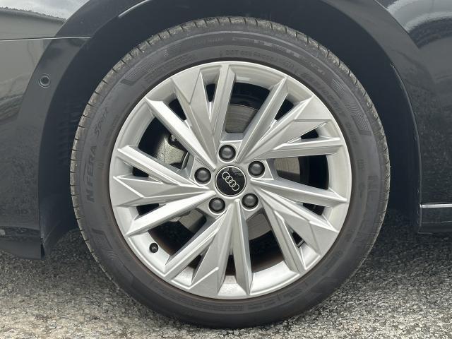 ●専用17インチアルミホイール『スタイリッシュなデザインでAudiならではの卓越した走りを支えるホイールと足回りです！常時試乗も受付中！ぜひご体感ください！』