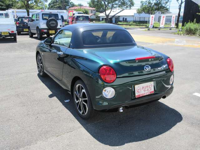 展示車両の品質に自信を持ったお車のみご提供していますので安心保障がつけられますスズキ副代理の当店なら諸費用込みの総額を格安販売しますより良い車を安く安心できるご購入プランを全力でご提案致します