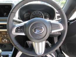 ご購入後もさくら自動車のプロにお任せ下さい。サ-ビス工場併設です！オイル交換・点検・車検・板金塗装・修理タイヤ交換ワイパ-交換バッテリ-交換もおまかせ下さい真心のおつきあい・ありがとうサ-ビス