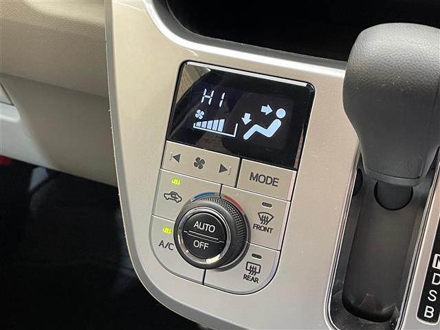 【オートエアコン】車内温度を感知して自動で温度調整をしてくれるのでいつでも快適な車内空間を創り上げます！