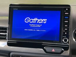 【純正ナビ】人気の純正ナビを装備。オーディオ機能も充実しており、Bluetooth接続すればお持ちのスマホやMP3プレイヤーの音楽を再生可能！毎日の運転がさらに楽しくなります！！