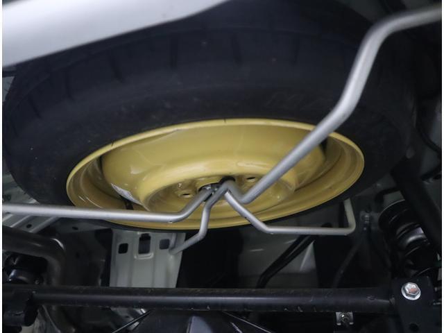 もちろんパンク修理剤＆車載工具完備☆万が一のトラブルに備えて使い方もご説明いたします♪