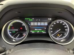 【スピードメーター】メーターがシンプルで見やすく運転しやすいですね！