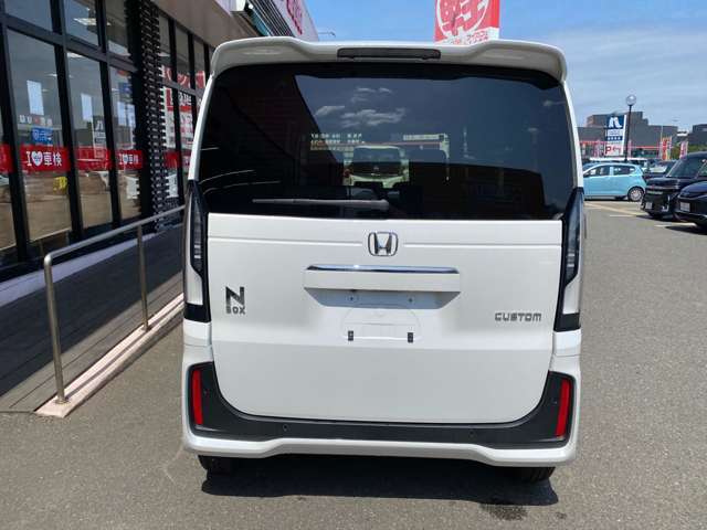 お客様にお気に入りのお車を安心して長くお乗りいただくために、ケイカフェは最長10年間、325項目以上をカバーするワイド保証プランをご用意しております。月々約332円でご加入いただけますのでぜひご検討下さい！