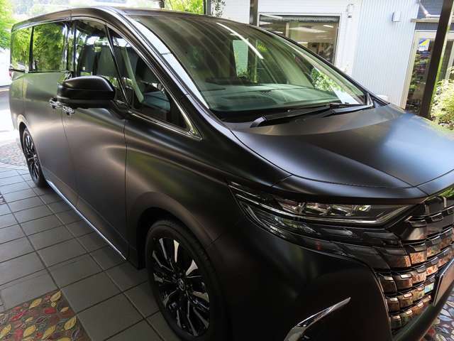 ■全車速追従機能付ミリ波レーダークルーズコントロールシステム（Stop＆Go）■LTAレーントレーシングアシスト ■LCAレーンチェンジアシスト ■LDAレーンディパーチャーアラートシステム（各ステアリング統合制御）