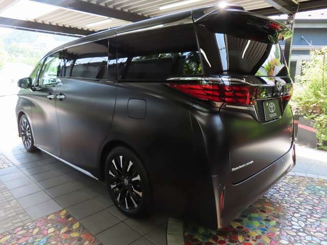 ■高度先進運転技術テクノロジーアドバンスドパーク（AdvancedPark・遠隔操作インテリジェントパーキングサポート機能・アニメーショングラフィック操作）■PKSBパーキングサポートブレーキシステム