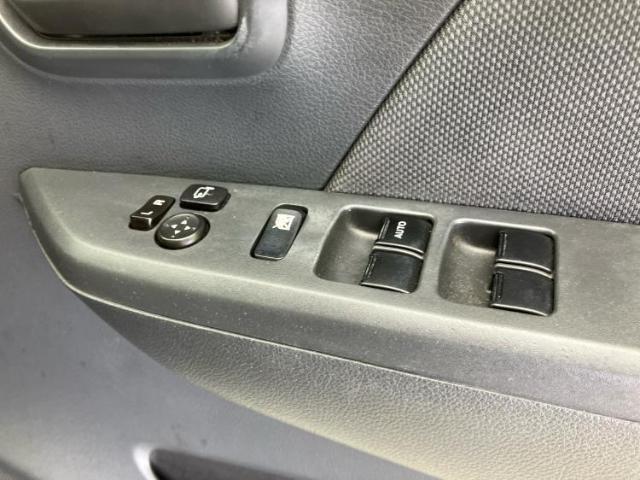 お車に合わせて無料保証以外にも、保証範囲、期間、距離を拡充させた有料保証もご用意しております！中古車の購入が初めてで不安・・・というお客様もご安心ください！