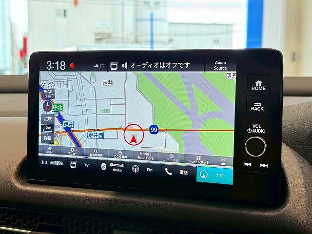 純正ナビ。フルセグ、ブルートゥースお楽しみいただけます。