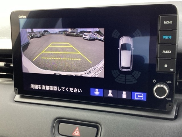バックカメラも装備しております。車庫入れの苦手なお客様、もうご心配いりません。バックカメラがあれば、ぶつける心配無し？！重宝してくれると思いますよ＾＾