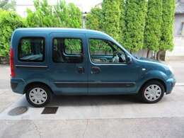 修復暦もございません。大切に乗られてきた一台です。是非、これからもキレイに大切にお乗りいただきたく思います。