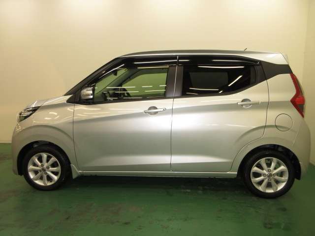 メーカー系ディーラーの中古車なので、ワイド保証｛1年間走行距離無制限｝日本全国の日産のお店でアフターサービスが受けられます。