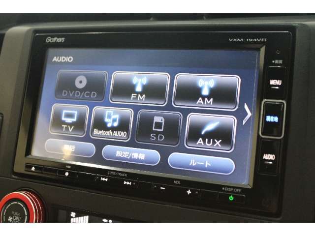 CD、DVD、SD、Bluetooth、フルセグTV、ラジオをご使用いただけます♪