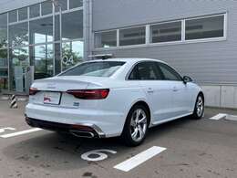 ドイツ本国の厳しい安全基準と最新技術に基づく、安心のメンテナンスプログラム。愛車とドライビングをご堪能頂くためのプログラムです。