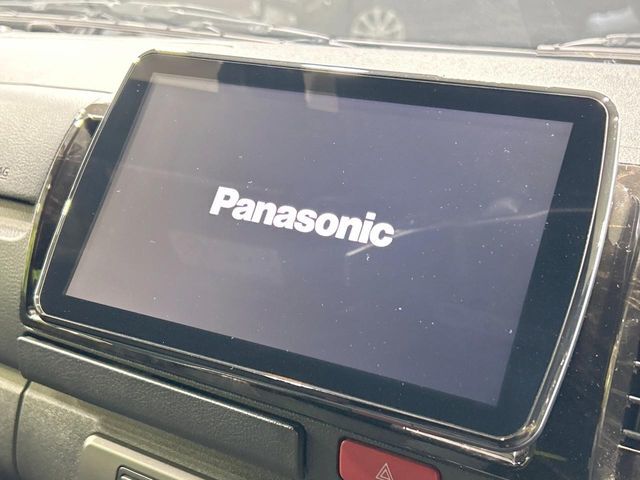 【ナビゲーション】目的地までしっかり案内してくれる使いやすいナビ。Bluetooth接続すればお持ちのスマホやMP3プレイヤーの音楽を再生可能！毎日の運転がさらに楽しくなります！！