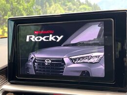 【大画面ナビ】人気の大型9インチナビを装備。存在感のある大画面はインパクト大！ナビ利用時のマップ表示は見やすく、テレビやDVDは臨場感がアップ！いつものドライブがグッと楽しくなります♪