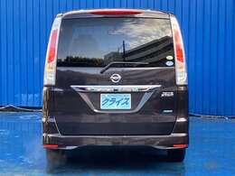 【有限会社クライス】です。当社のウリは中古車を中古と思わせない【業界トップクラスの仕上げ】が魅力です！！また、高価買取・アフターメンテナンス・自動車保険などお車に関わること、全てお任せください！！