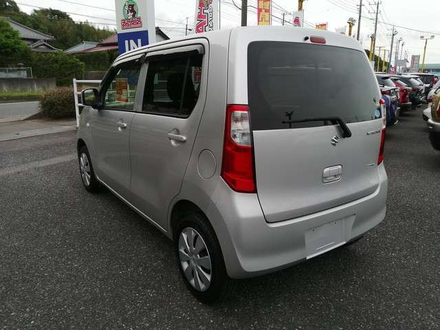 自動車販売から車検、点検、修理、鈑金、保険までチャンスグループで安心のトータルサポート！！気軽にお問合せください。