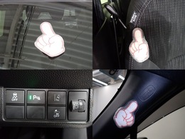 Honda SENSING搭載！ミリ波レーダーと単眼カメラで、クルマの前方の状況を認識。ブレーキやステアリングの制御技術と協調し、安心・快適な運転や事故回避を支援する先進のシステムです。