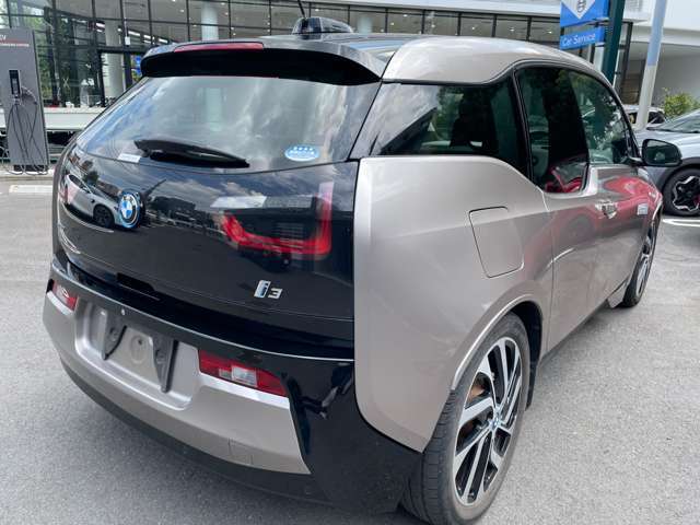 ご納車前には法定点検を全車実施しております。