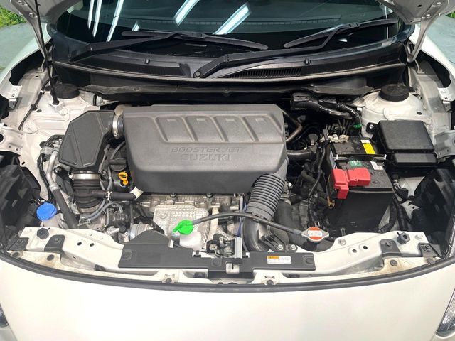 親切・丁寧な専門メカニックスタッフが応対！・車検・点検整備・事故等の修理などアフターサービスも安心。お車のカスタマイズもネクステージのサービススタッフまでご相談ください！