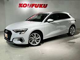 アダプティブクルーズ　レーンアシスト　サイドアシスト　パークアシスト　リヤビューカメラ