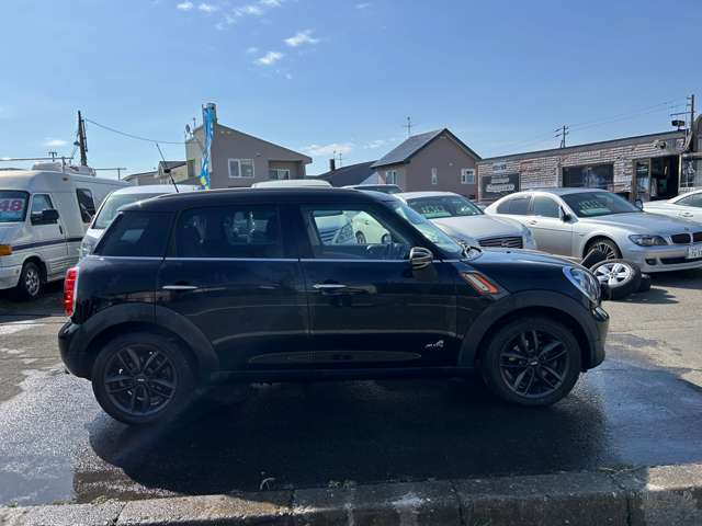 自社指定の整備工場にてEgオイル交換、Egオイルエレメント交換、、他点検時に交換が必要なものは当社負担で交換致します。