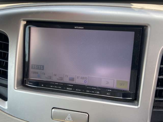 福祉車輛のことも当店にお任せ下さい！助手席のリフト機能や車いす設置の車両ございます。お探しのお車が店頭にない場合はご相談ください。お探しいたします。