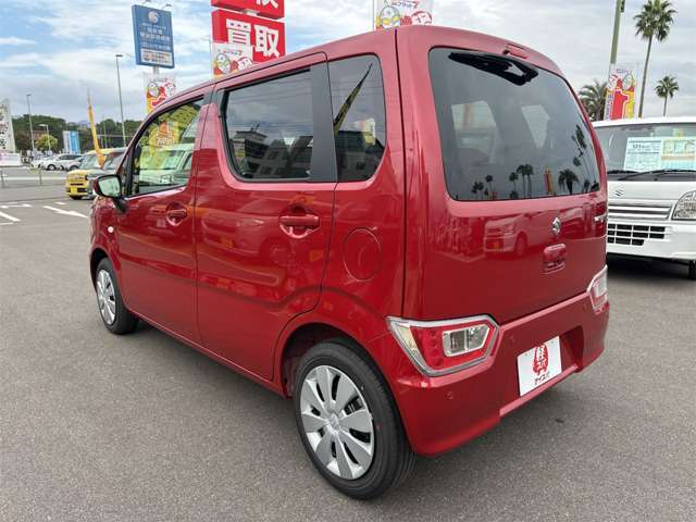 左斜後ろです！