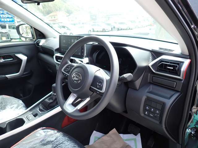 お買い得な価格に自信があります！！多種多様な中古車を展示しております。掲載していない中古車もある場合が多い為、お気軽にお問い合わせ・ご来店下さい。その際はカーセンサーを見た！とお伝え下さいませ(^^♪