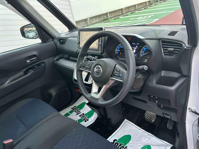 ダイハツ認定中古車取扱いの正規ディーラー店舗となります。メーカー保証の残り期間のある車両はもちろん、中古車保証も全国最寄りのダイハツ正規ディーラーにてご利用いただけます（一部除く）。