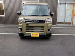 ☆届出済未使用車とは☆　登録がされているお車で走行距離は10キロほどで誰も乗っていない車です！展示車はキズが付いてしまう場合もあるので直接ご確認くださいませ。