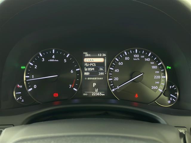 【スピードメーター】メーターがシンプルで見やすく運転しやすいですね！