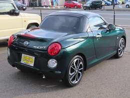 運転を思い切り楽しめるマニュアル車！FF（前輪駆動）ですので安定感がありスポーツカーに慣れてない方でも安心、雪道も走れます。