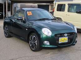 ハードトップのオープンカーですので、幌の車に比べて静粛性が高く快適なオープンカーです。防犯性も向上！