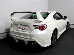 お手軽に乗れる低価格カーをお探しなら、当店にお任せください！走る、曲がる、止まる、全てに質の高い走りをCOLOR’Sのお車で体感してください。