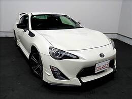 当店では低価格カーを専門に取り扱っています。初めてハンドルを握る方には、”車を操る楽しさ”を感じて頂ければ幸いです。