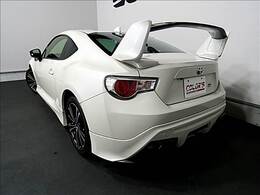 内外装のコンディションに自信有り！低予算、高程度の車両をお探しの方必見です！