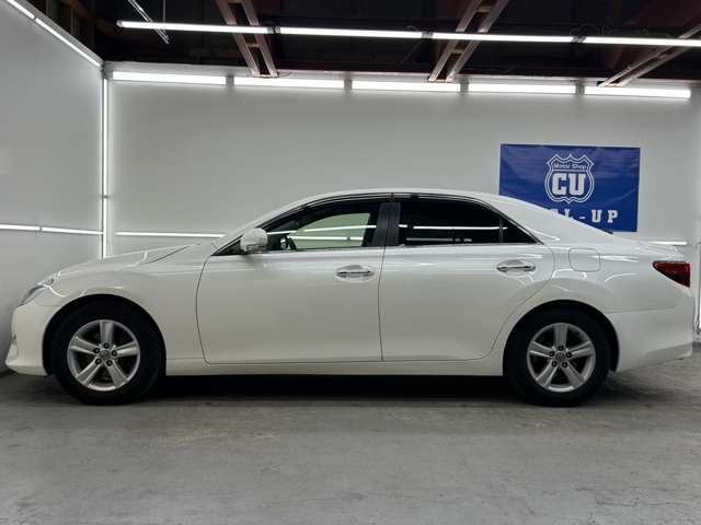 只今、当店で御成約の方にナンバープレートをお好きな数字にて登録頂ける、希望No.登録をサービス致します☆『カーセンサーを見た』と告げてください！※ゾロ目や一桁等、一部ご希望に添えない場合がございます。