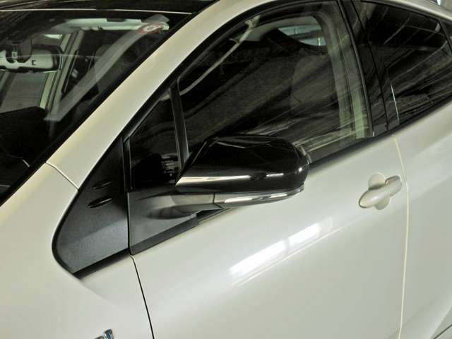 当社中国運輸局長認証工場となります。車輌状態のわかるプロのスタッフが常に常駐しております。