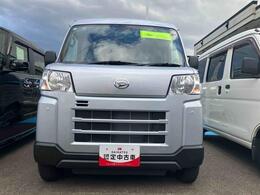 消耗部品を交換するなど法定12ヶ月点検相当の点検・整備を実施いたします。