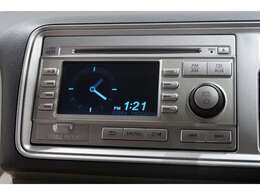 ホンダ純正CDチューナー☆お気に入りの音楽をお楽しみいただけます☆各種ナビ取り付けも当店にて対応可能です！是非ご相談くださいませ☆