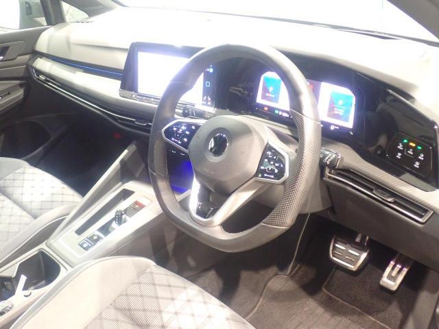 気分に合わせて車内の雰囲気を変えることが出来ます。