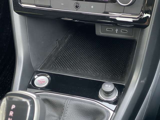 ぜひ厳選したドイツプレミアムブランドのお車を、見て・触って・比べてください！