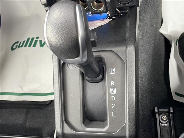 どのクルマをお選び頂いても、新鮮な状態のままお客様へ納車することができます。実はこれが非常に大事なポイントです。買取に特化したガリバーだからこそできる販売スタイルです。